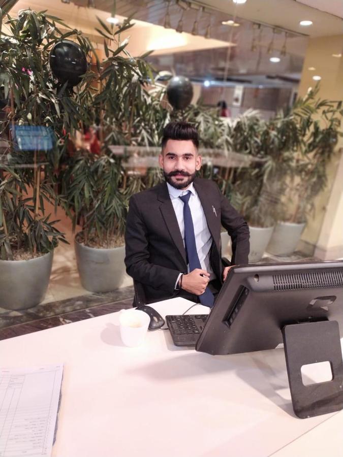 Hotel Unite Pathankot Luaran gambar